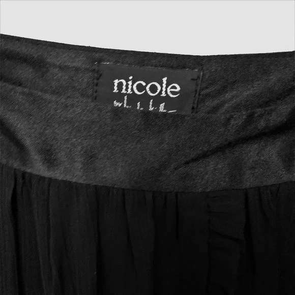 Nicole Miller Women’s Black Chiffon Pleated Knee Length Skirt- Size 10 - Picture 3 of 8